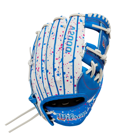 Wilson 2025 Love the Moment™ A2000® H12SS 12” Infield Fastpitch Softball Glove